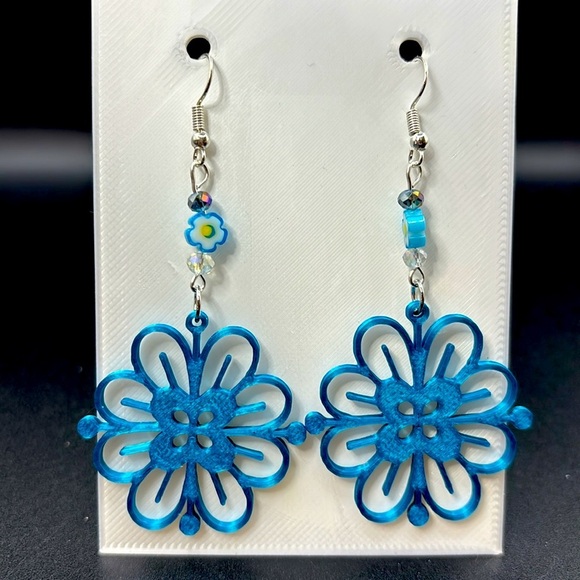 Flower Earrings - Picture 4 of 6